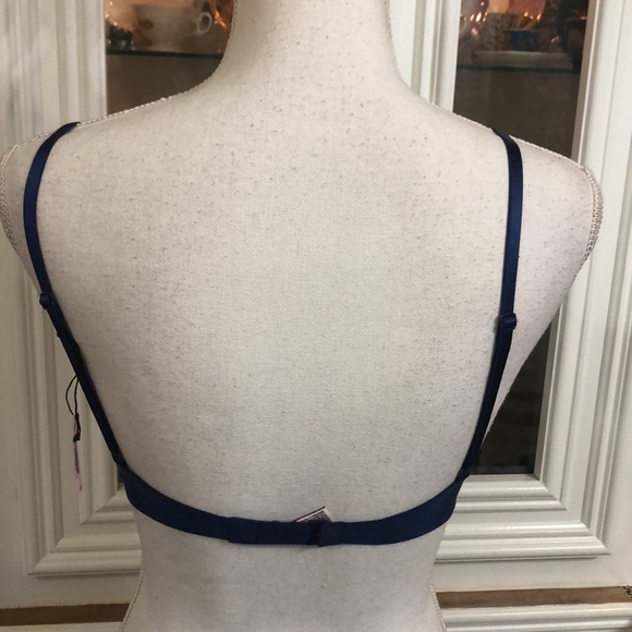 NWT Victoria’s Secret Push-up Bra Royal Blue 32C   A110 - Picture 3 of 6